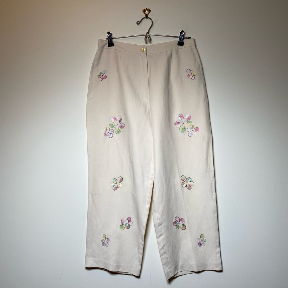 NWT! Women's Cream Silk Embroidered Floral Pants